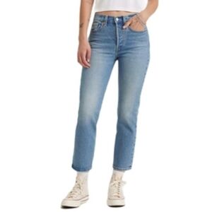 Levi's | Wedgie Straight Fit Jeans - Light Blue Wash